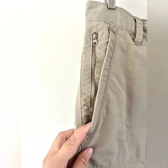The North Face Horizon II Tan 10.5" Utility Nylon Hiking Shorts Axez Size 34 - Picture 3 of 15